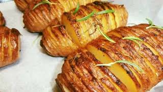 בקלי קלות- תפוחי אדמה מניפה (ליהי קרויץ - מטבח בקלי קלות) - התמונה מוצגת ישירות מתוך אתר האינטרנט יוטיוב. זכויות היוצרים בתמונה שייכות ליוצרה. קישור קרדיט למקור התוכן נמצא בתוך דף הסרטון