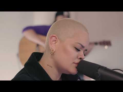 Romy Dya - Unspoken (acoustic)