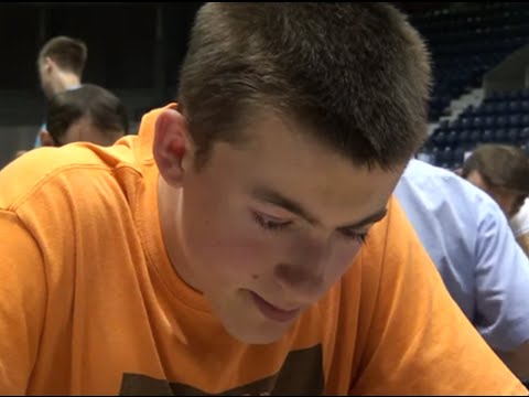 A 1.13.  Isaac B  SANDERS -  GM Robert CVEK  ½ - ½