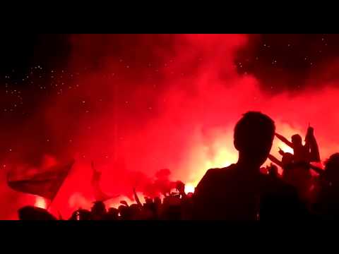 Bengaleo Biris Norte celebración UEFA 2015