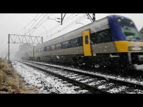 Bathurst Bullet through Bell 0955hrs Up Main Sun 11th Aug 2019