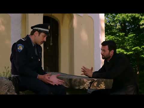 Razgovor policajca i svećenika 😀😀😀- KUD PUKLO DA PUKLO