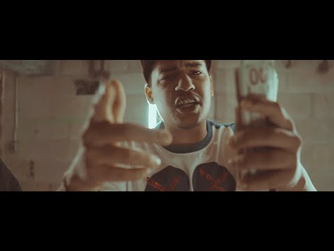 RANDOM PLUG TALK (MUSIC VIDEO)