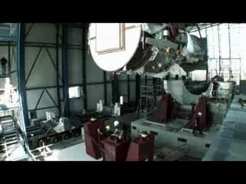 世界最大のガスタービンを設置 (Installing the largest Gas Turbine in the World)