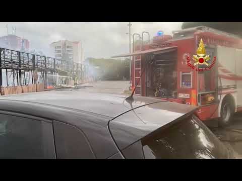 Giomelli Garden di Livorno distrutto in un incendio