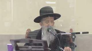 הרב בן ציון מוצפי • פרשת תרומה • רמת גן בית הכנסת 'שערי ניסים' (בית הכנסת מוסאיוף) - התמונה מוצגת ישירות מתוך אתר האינטרנט יוטיוב. זכויות היוצרים בתמונה שייכות ליוצרה. קישור קרדיט למקור התוכן נמצא בתוך דף הסרטון