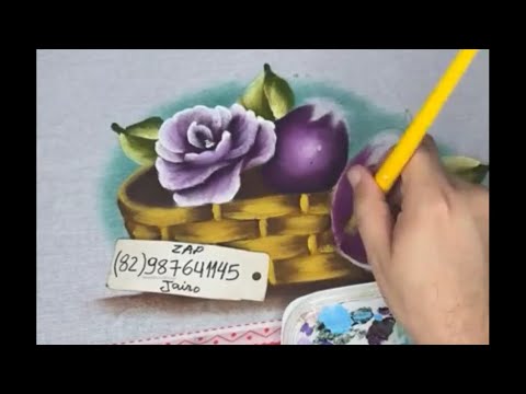 Aprenda a pintar cestas com berinjelas e rosas