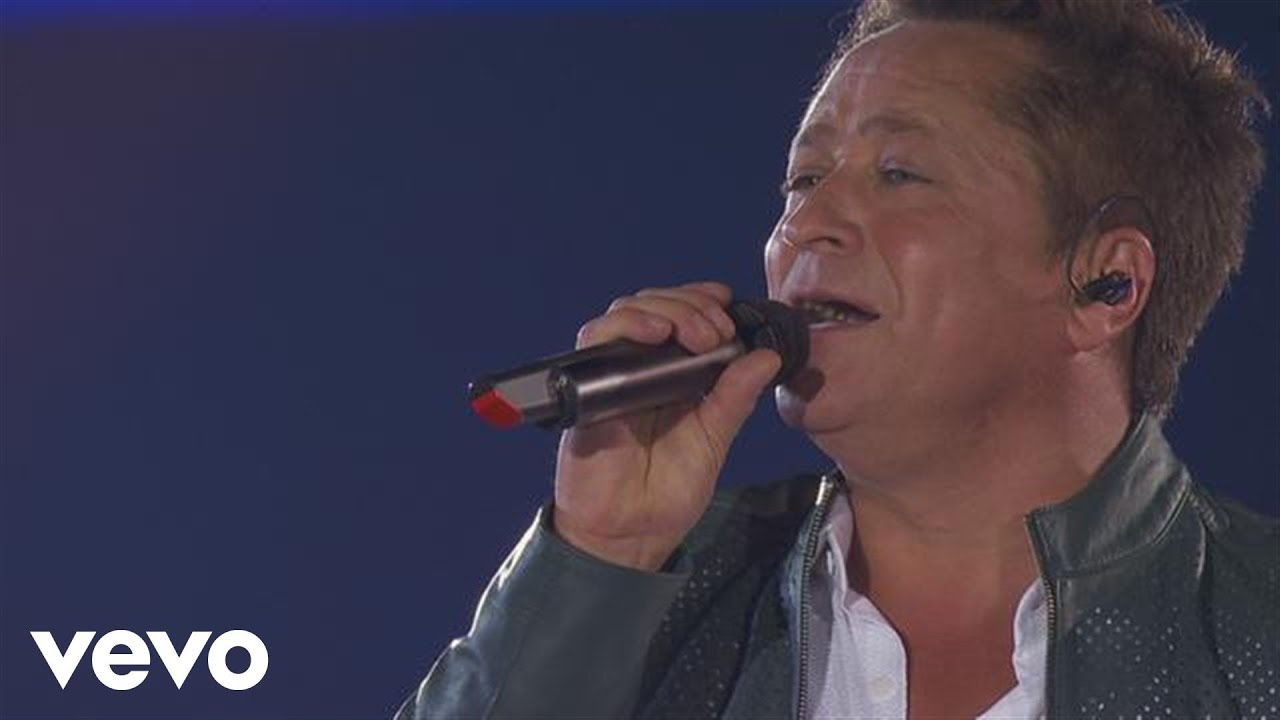 Leonardo - Liga Lá em Casa (Ao Vivo)