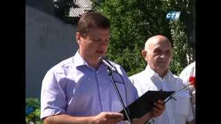 preview picture of video 'Митинг - реквием в Северодонецке. 22 июня 2012 года'