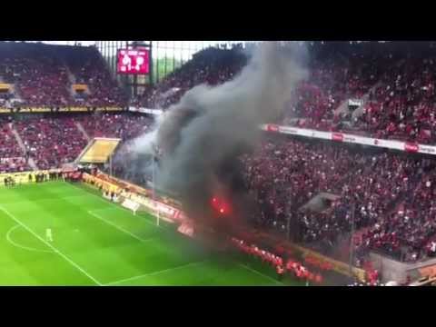 FC Köln - Bayern 1:4 RANDALE, RAUCHBOMBEN & PLATZSTURM! LIVE