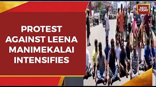 Kaali Poster Row: BJP, Right Wing Outfits Hold Protest Against Filmmaker Leena Manimekalai