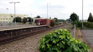 preview picture of video 'FGW 43154 with 43160 at the rear pass through Chippenham station at speed on the 26/08/2013'