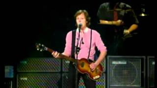 Paul McCartney - Day Tripper (2012 05 10 - Zócalo DF México) (34/38)