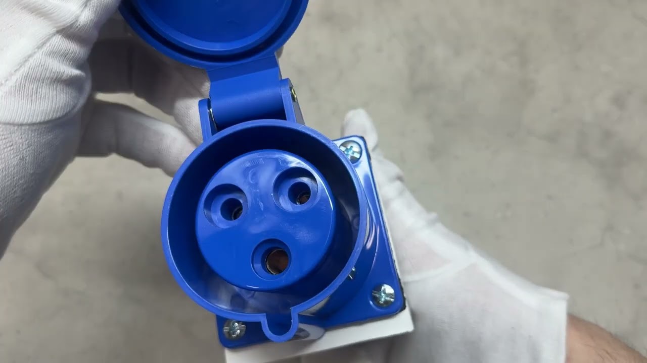 Розетка стационарная 123 2Р+PE 32А 220-250В IP44 2P+PE A0080040004