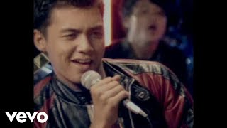 Download lagu Dirly - Let's Get the Beat (Video Clip) mp3