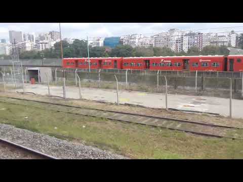 Tren 3055 Retiro-Villa Rosa de Ferrovias saliendo de Retiro con GM G-22 CU E702