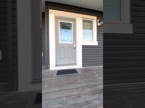 కెనడా లో మేము ఉండే house 🏠 #shortstelugu #shortforyou #canadateluguvlogs