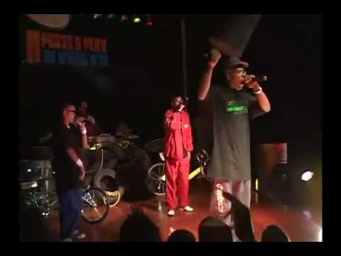 O MUNDO - SACERDOTES - DVD APERTE O PLAY A FESTA