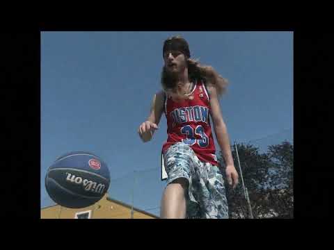 Lucy z Tassacka - Detroit Pistons (OFFICIAL VIDEO)