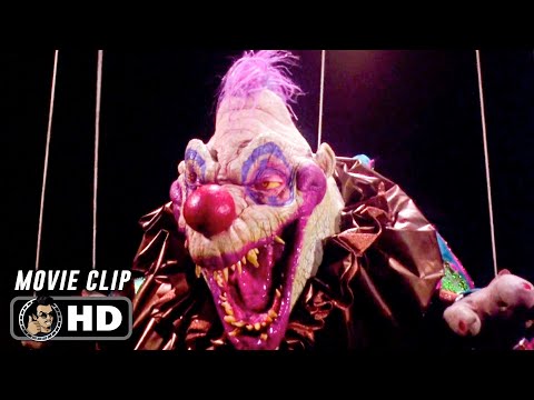 KILLER KLOWNS FROM OUTER SPACE Clip - "Giant" (1988)