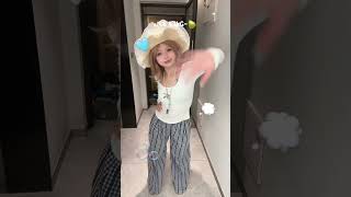 Download lagu When a chubby pearshaped girl finds a May Day outing outfit that doesnt pick a model #Dres mp3