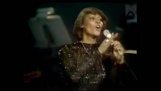 Dionne Warwick - Walk On By