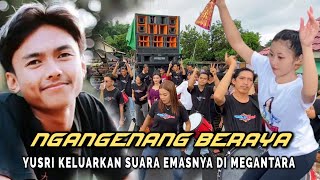Download lagu Yusril si cowok ganteng bersuara emas bawakan lagu ngangenang beraya di megantara mp3