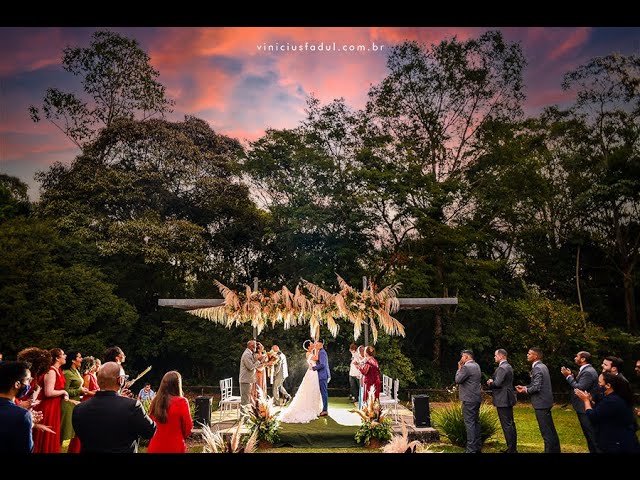 Filme da cerimonia de casamento emocionante