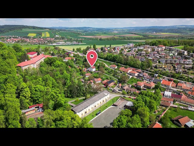 Prodej rodinného domu - Lysice - zahrada 999 m² - 3 bytové jednotky