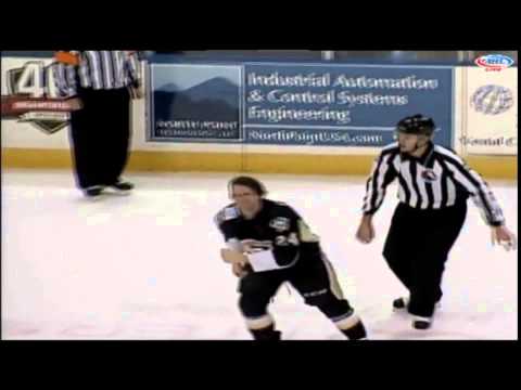 Bobby Farnham vs David Marshall