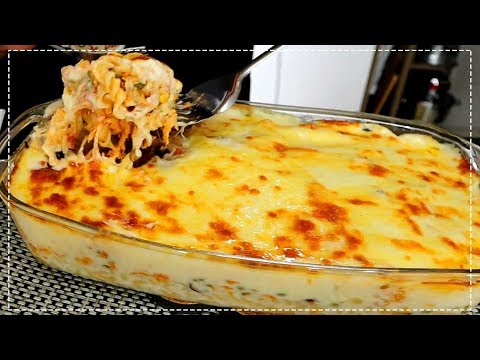 MACARRÃO COM FRANGO AO MOLHO BRANCO - ESPECIAL DE NATAL