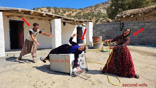 Download lagu Tension in the family: The devil's second wife tries to destroy the first wife mp3 Download lagu Tension in the family: The devil's second wife tries to destroy the first wife mp3