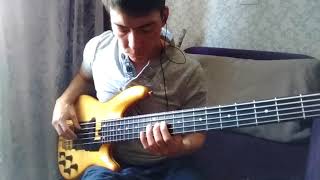 Practicing "Spaceships" by John Patitucci
