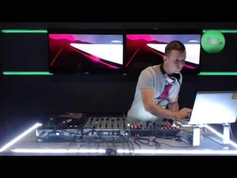 Live @ Radio Intense 13.08.2013 - Konstantin Yoodza (Catapult Live Show 011)