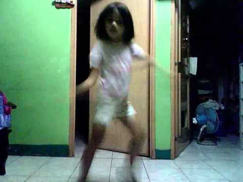 Call Me Maybe/ Carly Rae Jepsen/ Maezy Dancing.wmv