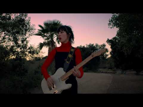 Peach Kelli Pop - Drug Store's Symbol of Happiness (Official Video)