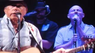 George Strait - She'll Leave You With A Smile/2016/Las Vegas/T-Mobile Arena