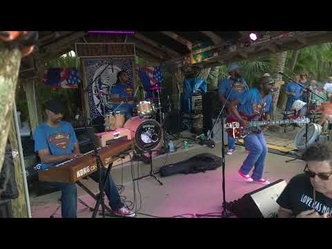 MR SIPP - Set 1 of 2 - 01 12 2020 - Earl's Hideaway