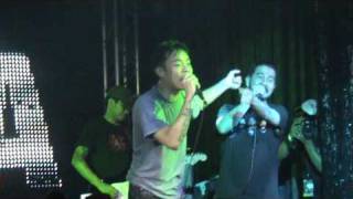Parokya Ni Edgar Live in Singapore 2010 - This Guy&#39;s In Love With You Pare