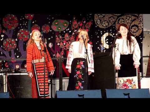 Perunika Trio - Morf Elenku/ Tri Zvezdi (Перуника Трио - Морф Еленку/ Три звезди)