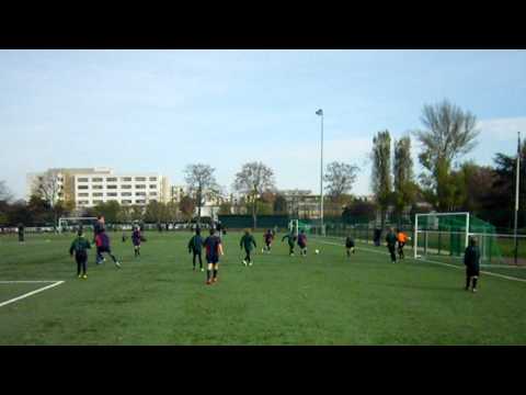 FCRM (U11 B) / Cheminots de l'Ouest 12.11.2011 but de Kévin Ollier.AVI
