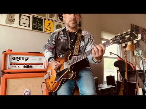 Classic country blues licks you can use today !