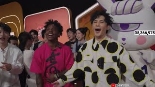 Download lagu iShowSpeed Sings 'Nae N***a' With Zhang Wei 😂 mp3