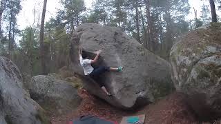 Video thumbnail de AlphaGo, 7a+ (sit). Fontainebleau