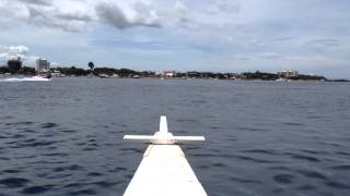 preview picture of video 'Philippines Mactan Island：フィリピン マクタン島 アイランドホッピング　海上で移動中'