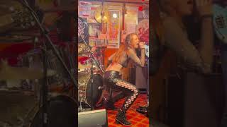 Rocker chick RIPS into ‘You Could Be Mine’ by @gunsnroses