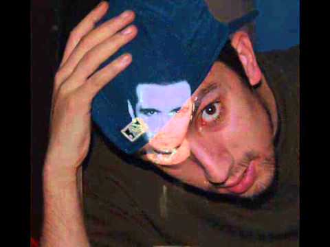 Müdafai Mahşer Ft Cengizhan - Gözümde Korku (2013)