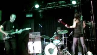 HUGH CORNWELL of THE STRANGLERS &quot;UGLY&quot; Rattus Live 2009 at Birmingham O2