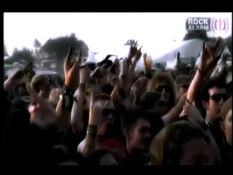 Bullet For My Valentine - Ashes Of The Innocent (live wacken 2009)