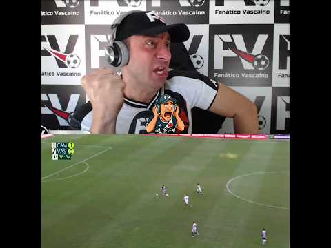 Look at Praxedes' ball 🤣 #vasco #react #brazilianfootball